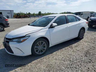 2015 Toyota Camry XLE with VIN 4T1BF1FK5FU013037, listed as a Copart auction lot 53012565 with 75,204 mi miles and Salvage Title. Bid and sale history available at carsss.com. Image 1.