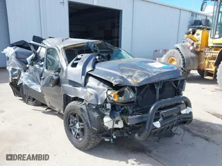 2012 Honda Ridgeline RTS with VIN 5FPYK1F4XCB451706, listed as a IAAI auction lot 40414404 with 153,444 mi miles. Bid and sale history available at carsss.com. Image 1.