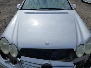 2004 Mercedes-Benz CLK 320 z VIN WDBTK65G54T009988, wystawiony jako IAAI lot #42079933 z przebiegiem Nie podano mil oraz . Historia ofert i sprzedaży dostępna na DreamBid. Obrazek 10.