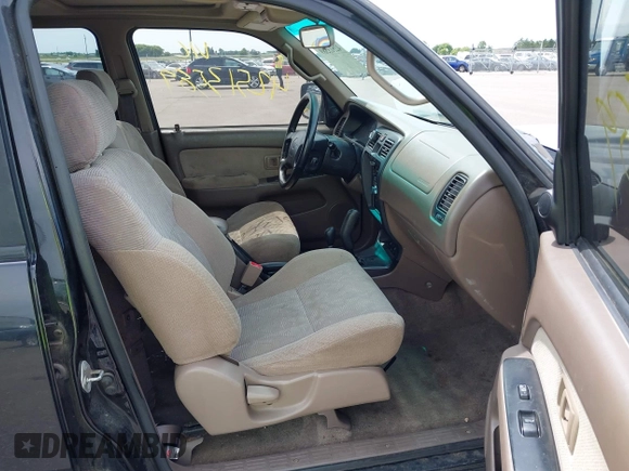 2000 Toyota 4Runner SR5 z VIN JT3HN86R8Y0307943, wystawiony jako IAAI lot #42513589 z przebiegiem Nie podano mil oraz . Historia ofert i sprzedaży dostępna na DreamBid. Obrazek 5.