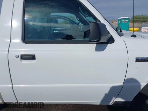 2009 Ford Ranger XL z VIN 1FTYR10D89PA41482, wystawiony jako IAAI lot #41797290 z przebiegiem 110 071 mil mil oraz . Historia ofert i sprzedaży dostępna na DreamBid. Obrazek 13.