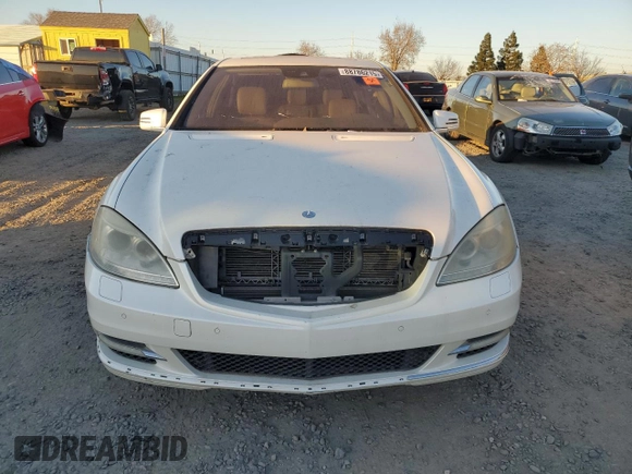 2010 Mercedes-Benz S 400 with VIN WDDNG9FB5AA309320, listed as a Copart auction lot 88786215 with 114,921 mi miles and Clean Title. Bid and sale history available at DreamBid. Image 5.