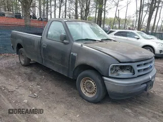 1997 Ford F-150 z VIN 1FTDF1729VNA28046, wystawiony jako IAAI lot #41952451 z przebiegiem 99 091 mil mil oraz . Historia ofert i sprzedaży dostępna na DreamBid. Obrazek 1.