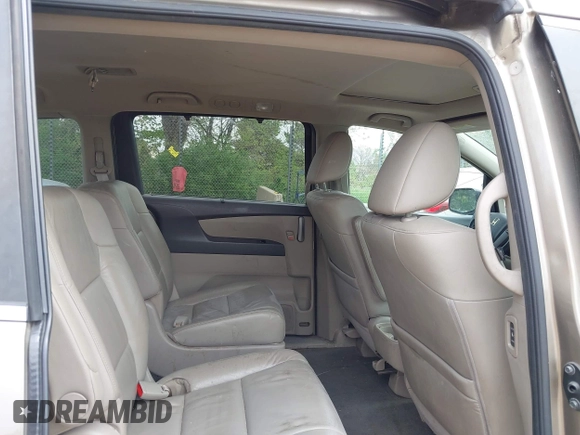 2013 Honda Odyssey EX-L с VIN 5FNRL5H61DB043452, выставлен на аукционе IAAI как лот 42308609 с пробегом 246 866 миль миль и . История ставок и продаж доступна на DreamBid. Изображение 8.