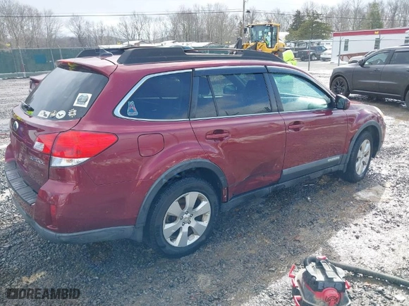 2012 Subaru Outback 2.5i Limited with VIN 4S4BRCKC1C3268934, listed as a IAAI auction lot 41534733 with 173,849 mi miles. Bid and sale history available at carsss.com. Image 4.