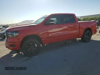 2021 Ram 1500 Big Horn z VIN 1C6RREFM5MN812401, wystawiony jako Copart lot #73367874 z przebiegiem 27 763 mil mil oraz Szkoda całkowita • Salvage title. Historia ofert i sprzedaży dostępna na DreamBid. Obrazek 1.