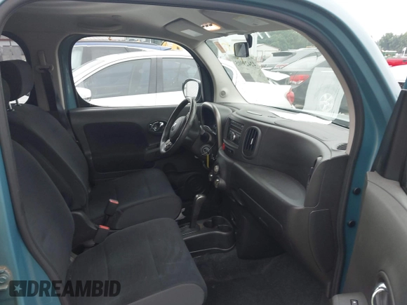 2011 Nissan Cube S z VIN JN8AZ2KR1BT207245, wystawiony jako IAAI lot #42429905 z przebiegiem 119 598 mil mil oraz . Historia ofert i sprzedaży dostępna na DreamBid. Obrazek 5.