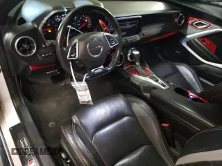 2017 Chevrolet Camaro 2SS z VIN 1G1FH1R73H0179941, wystawiony jako Copart lot #41758925 z przebiegiem 157 646 mil mil oraz Szkoda całkowita • Salvage title. Historia ofert i sprzedaży dostępna na DreamBid. Obrazek 8.