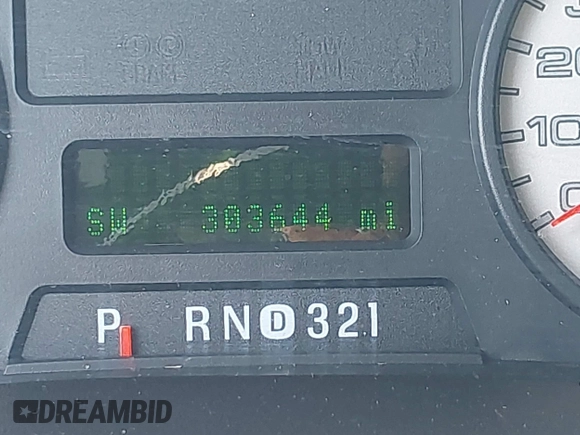 2005 Ford F-250 XL с VIN 1FTSX20Y75EC35883, выставлен на аукционе IAAI как лот 42548897 с пробегом 303 644 миль миль и . История ставок и продаж доступна на DreamBid. Изображение 15.
