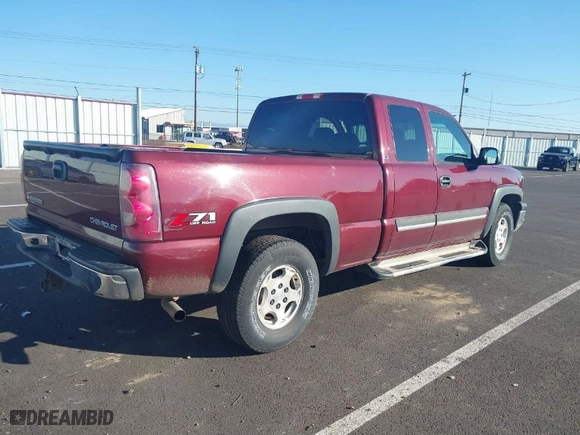 2003 Chevrolet Silverado 1500 LT with VIN 1GCEK19T33E304904, listed as a IAAI auction lot 41647065 with 109,057 mi miles. Bid and sale history available at carsss.com. Image 4.