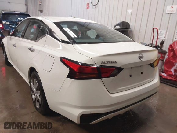 2024 Nissan Altima S with VIN 1N4BL4BV5RN370088, listed as a IAAI auction lot 41250030 with 57,037 mi miles and . Bid and sale history available at carsss.com. Image 3.
