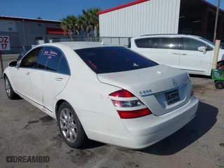 2007 Mercedes-Benz S-Class 5.5L V8 with VIN WDDNG71X27A082359, listed as a IAAI auction lot 42006249 with 90,527 mi miles. Bid and sale history available at carsss.com. Image 12.
