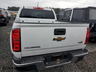 2020 Chevrolet Colorado 2WD Work Truck with VIN 1GCGSBEA8L1242586, listed as a Copart auction lot 44656835 with 0 mi miles and Non Repairable. Bid and sale history available at carsss.com. Image 6.