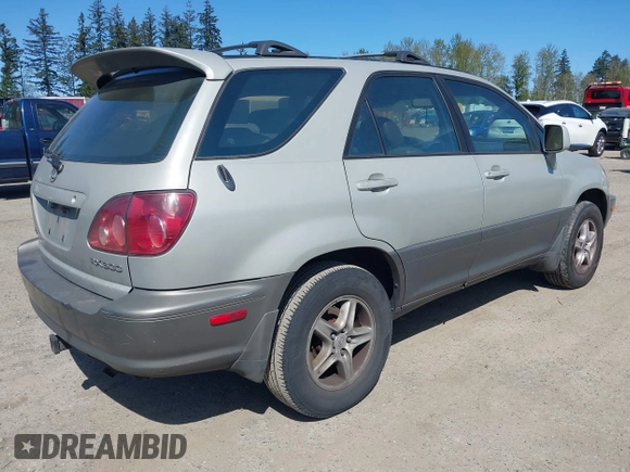 2000 Lexus RX 300 with VIN JT6HF10U1Y0152463, listed as a IAAI auction lot 42075207 with 290,513 mi miles. Bid and sale history available at carsss.com. Image 4.