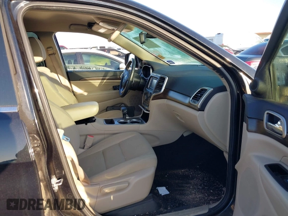 2015 Jeep Grand Cherokee Altitude with VIN 1C4RJEAG7FC763525, listed as a IAAI auction lot 41229520 with 1 mi miles. Bid and sale history available at carsss.com. Image 5.