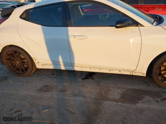 2020 Hyundai Veloster N with VIN KMHT36AH9LU003354, listed as a IAAI auction lot 41834090 with 61,863 mi miles. Bid and sale history available at carsss.com. Image 18.