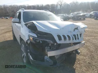 2020 Jeep Cherokee Limited with VIN 1C4PJMDX7LD506593, listed as a IAAI auction lot 41455873 with 23,688 mi miles. Bid and sale history available at carsss.com. Image 1.