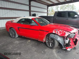 2011 Ford Mustang V6 with VIN 1ZVBP8EM0B5102190, listed as a IAAI auction lot 41082218 with 140,724 mi miles and . Bid and sale history available at DreamBid. Image 13.