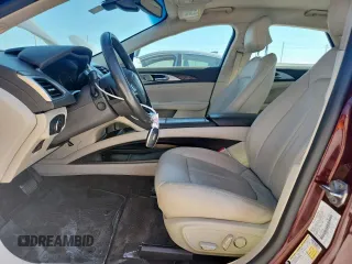 2017 Lincoln MKZ Select with VIN 3LN6L5C97HR657121, listed as a Copart auction lot 61085835 with 62,375 mi miles and Salvage title. Bid and sale history available at DreamBid. Image 7.