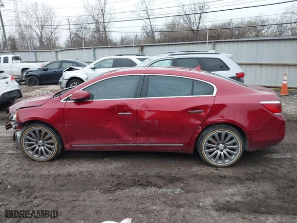2012 Buick LaCrosse Convenience with VIN 1G4GB5E32CF233190, listed as a IAAI auction lot 41555248 with 96,998 mi miles. Bid and sale history available at carsss.com. Image 14.