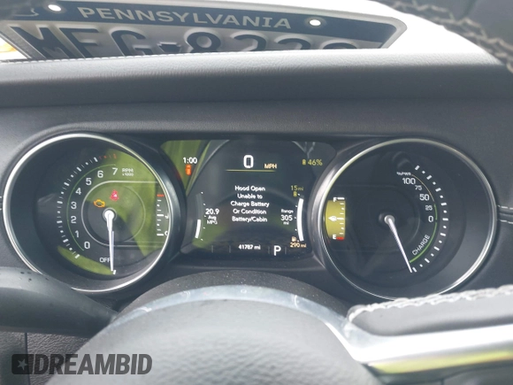 2023 Jeep Wrangler Sahara with VIN 1C4JJXP6XPW698886, listed as a IAAI auction lot 42439690 with 41,787 mi miles and . Bid and sale history available at DreamBid. Image 7.