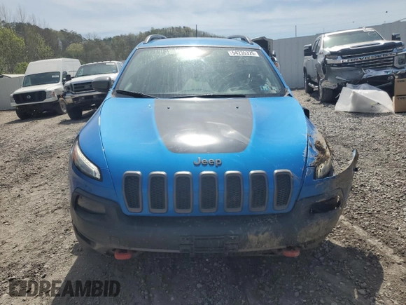 2018 Jeep Cherokee Trailhawk with VIN 1C4PJMBB4JD502876, listed as a Copart auction lot 54235325 with 87,635 mi miles and Salvage title. Bid and sale history available at DreamBid. Image 5.