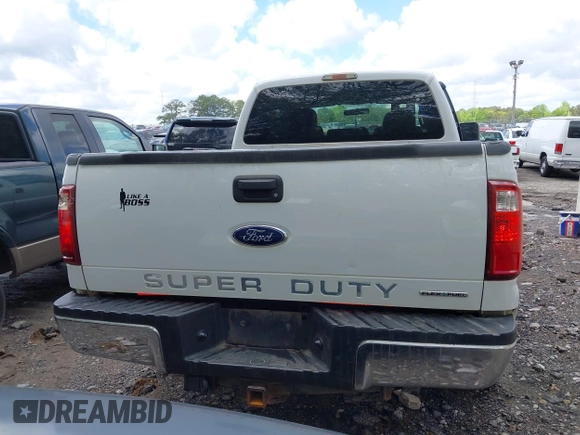 2012 Ford F-250 XL z VIN 1FT7X2B68CEC83648, wystawiony jako IAAI lot #42006789 z przebiegiem 322 286 mil mil oraz . Historia ofert i sprzedaży dostępna na DreamBid. Obrazek 15.
