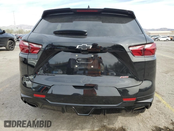 2021 Chevrolet Blazer RS z VIN 3GNKBERSXMS581453, wystawiony jako Copart lot #52261965 z przebiegiem 74 137 mil mil oraz Szkoda całkowita • Salvage title. Historia ofert i sprzedaży dostępna na DreamBid. Obrazek 6.
