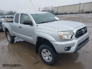 2013 Toyota Tacoma with VIN 5TFUU4EN2DX078746, listed as a IAAI auction lot 41175114 with NaN miles. Bid and sale history available at carsss.com. Image 1.