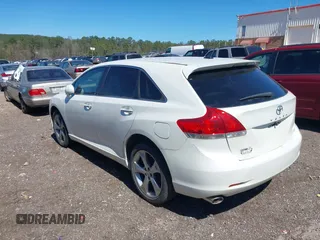 2009 Toyota Venza with VIN 4T3BK11A79U011523, listed as a IAAI auction lot 41801880 with 233,765 mi miles. Bid and sale history available at carsss.com. Image 3.