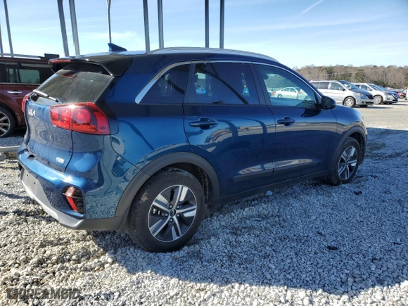 2022 Kia Niro Plug-In Hybrid LXS with VIN KNDCM3LD7N5514634, listed as a Copart auction lot 41593955 with 28,451 mi miles and Salvage Title. Bid and sale history available at carsss.com. Image 3.