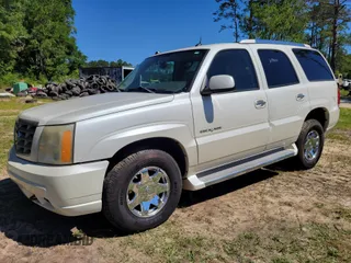 2005 Cadillac Escalade z VIN 1GYEK63N75R232778, wystawiony jako IAAI lot #42345077 z przebiegiem 259 531 mil mil oraz . Historia ofert i sprzedaży dostępna na DreamBid. Obrazek 1.