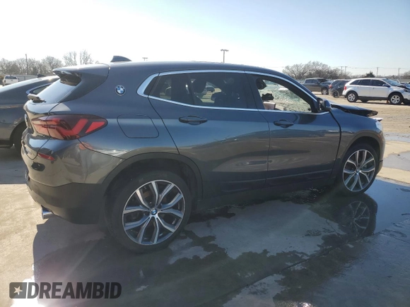 2021 BMW X2 sDrive28i with VIN WBXYH9C00M5S76654, listed as a Copart auction lot 42705965 with 45,103 mi miles and Clean Title. Bid and sale history available at carsss.com. Image 3.
