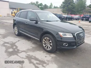 2015 Audi Q5 Premium Plus z VIN WA1LFAFP0FA056703, wystawiony jako IAAI lot #42486367 z przebiegiem 163 759 mil mil oraz . Historia ofert i sprzedaży dostępna na DreamBid. Obrazek 1.