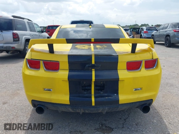 2011 Chevrolet Camaro 1LT with VIN 2G1FF1ED1B9155488, listed as a IAAI auction lot 42656018 with Not provided miles and . Bid and sale history available at DreamBid. Image 16.