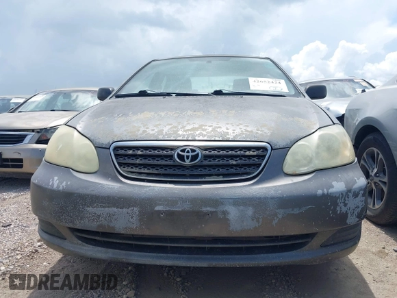 2005 Toyota Corolla CE with VIN 2T1BR32E95C324960, listed as a IAAI auction lot 42652424 with 236,552 mi miles and . Bid and sale history available at DreamBid. Image 12.