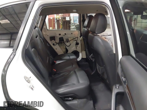 2011 Audi Q5 Premium z VIN WA1CFAFP7BA047054, wystawiony jako IAAI lot #41771362 z przebiegiem 155 066 mil mil oraz . Historia ofert i sprzedaży dostępna na DreamBid. Obrazek 8.