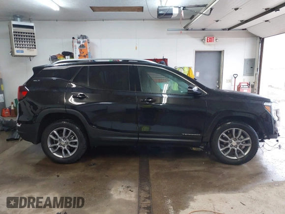2022 GMC Terrain SLT with VIN 3GKALPEV3NL304124, listed as a IAAI auction lot 41544925 with 46,610 mi miles. Bid and sale history available at carsss.com. Image 14.