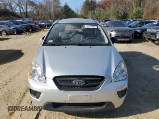 2009 Kia Rondo LX Base with VIN KNAFG528497264717, listed as a Copart auction lot 78735554 with 108,924 mi miles and Clean Title. Bid and sale history available at carsss.com. Image 5.