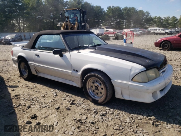 1988 Ford Mustang z VIN 1FABP44E6JF232186, wystawiony jako Copart lot #70489364 z przebiegiem 264 591 mil mil oraz Szkoda całkowita • Salvage title. Historia ofert i sprzedaży dostępna na DreamBid. Obrazek 4.