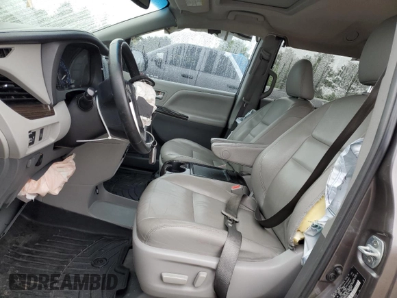 2015 Toyota Sienna XLE with VIN 5TDYK3DC9FS552119, listed as a Copart auction lot 55424515 with 108,307 mi miles and Salvage title. Bid and sale history available at DreamBid. Image 7.