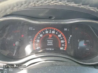 2020 Dodge Durango R/T with VIN 1C4SDJCT0LC214689, listed as a Copart auction lot 46547135 with 124,198 mi miles and Salvage title. Bid and sale history available at DreamBid. Image 9.
