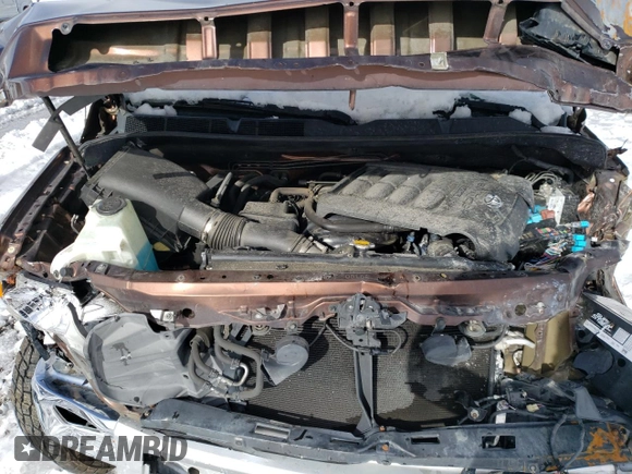 2015 Toyota Tundra Platinum z VIN 5TFAY5F17FX435589, wystawiony jako Copart lot #45215235 z przebiegiem Nie podano mil oraz Szkoda całkowita • Salvage title. Historia ofert i sprzedaży dostępna na DreamBid. Obrazek 12.