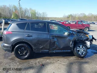 2018 Toyota RAV4 LE with VIN JTMBFREV0JJ732236, listed as a IAAI auction lot 41913555 with 60,432 mi miles. Bid and sale history available at carsss.com. Image 14.