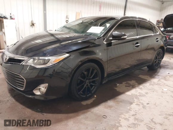 2014 Toyota Avalon Limited with VIN 4T1BK1EBXEU119284, listed as a IAAI auction lot 41161814 with 222,497 mi miles. Bid and sale history available at carsss.com. Image 2.