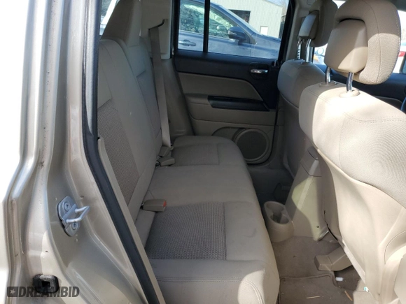 2010 Jeep Patriot Sport with VIN 1J4NT2GBXAD546132, listed as a Copart auction lot 49180775 with 262,324 mi miles and Clean Title. Bid and sale history available at carsss.com. Image 11.