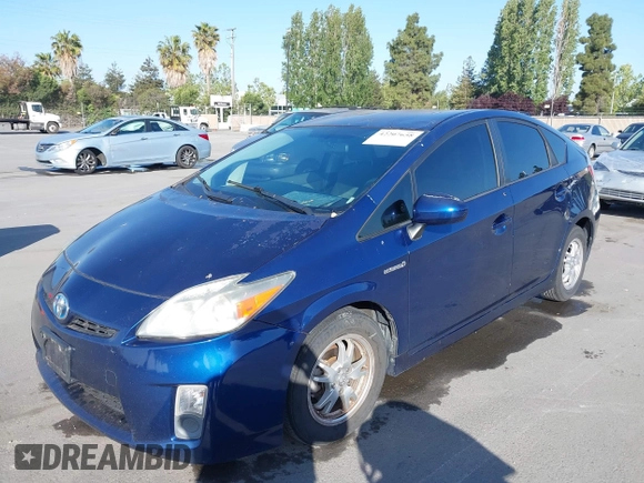 2010 Toyota Prius II with VIN JTDKN3DU5A0083130, listed as a IAAI auction lot 42207658 with 217,646 mi miles. Bid and sale history available at carsss.com. Image 6.