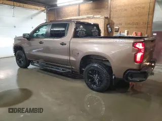 2019 Chevrolet Silverado 1500 Custom Trail Boss with VIN 3GCPYCEF2KG220731, listed as a Copart auction lot 47949865 with 74,962 mi miles and Salvage Title. Bid and sale history available at carsss.com. Image 2.