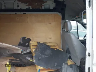2016 Ford Transit с VIN 1FTYR2XM9GKB28328, выставлен на аукционе IAAI как лот 42322853 с пробегом 147 788 миль миль и . История ставок и продаж доступна на DreamBid. Изображение 8.