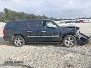 2014 Chevrolet Suburban LTZ with VIN 1GNSCKE05ER105566, listed as a IAAI auction lot 40762562 with 191,055 mi miles and . Bid and sale history available at DreamBid. Image 13.